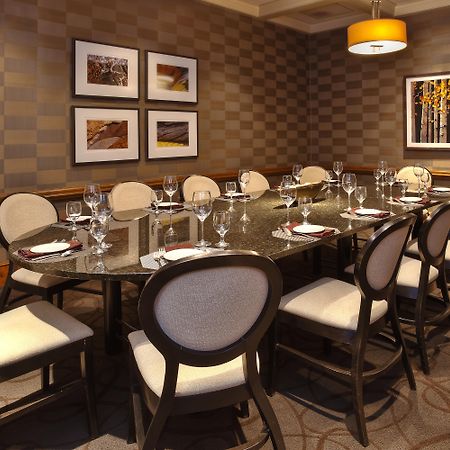 Crowne Plaza Lansing By Ihg Hotell Exteriör bild