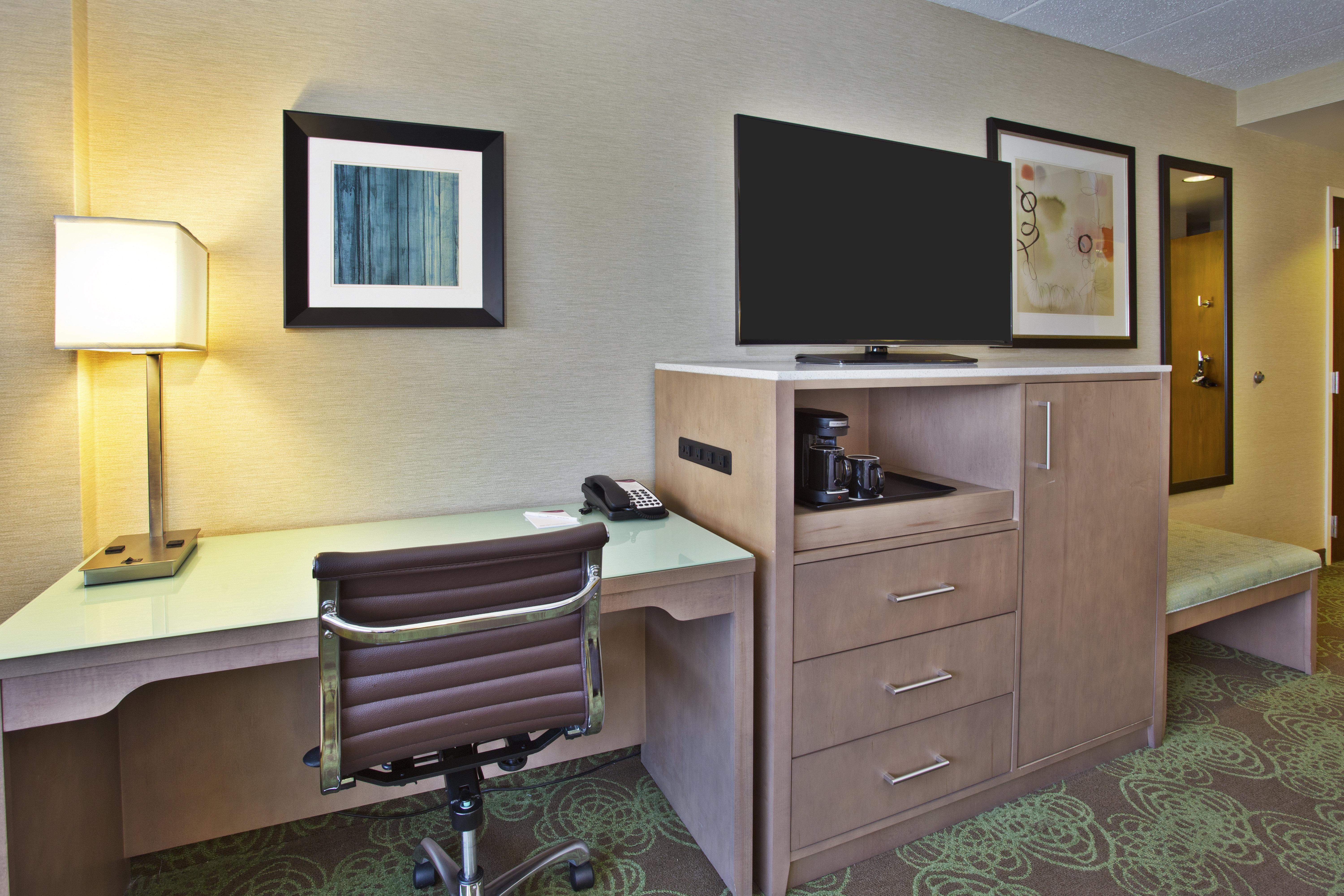 Crowne Plaza Lansing By Ihg Hotell Exteriör bild