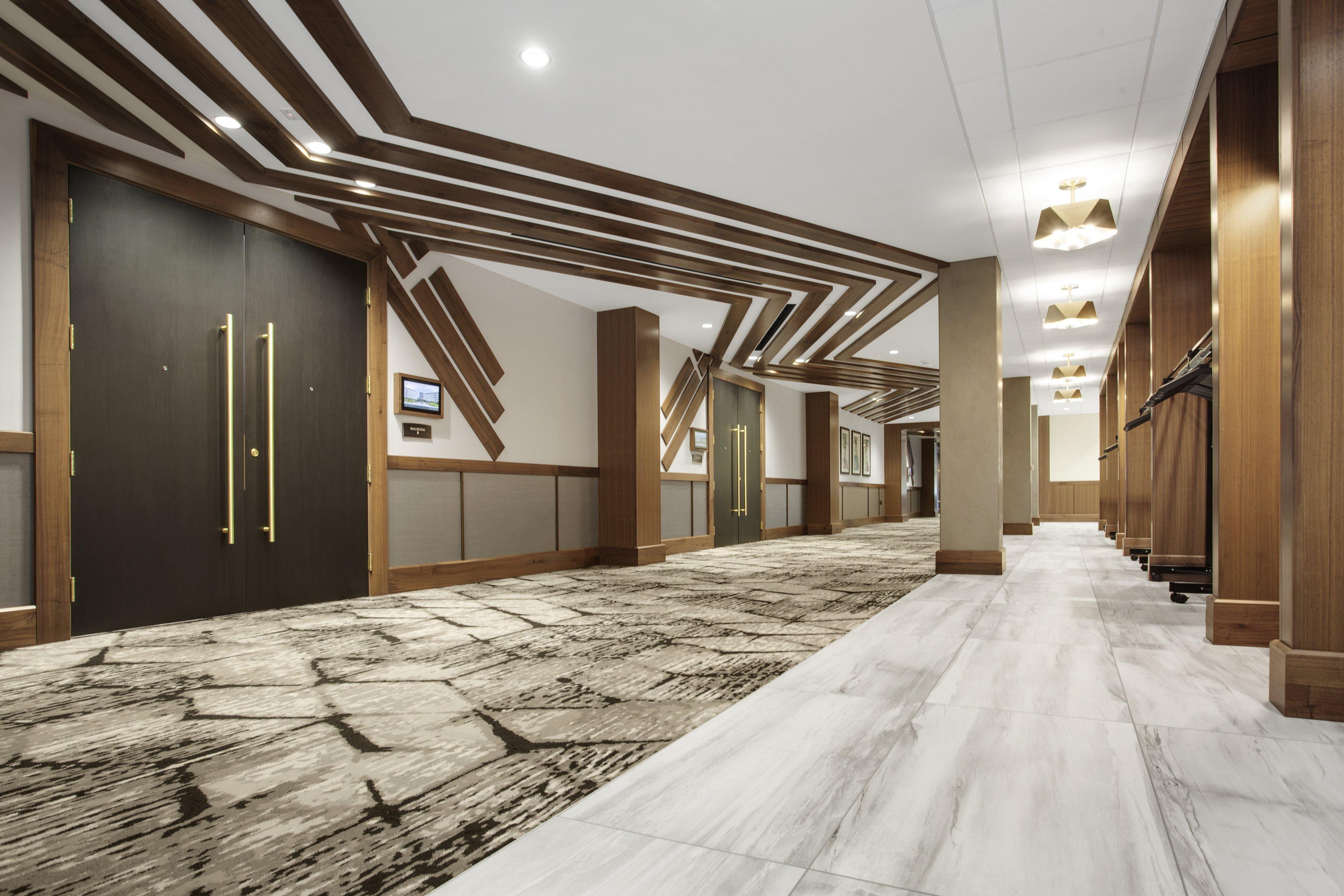 Crowne Plaza Lansing By Ihg Hotell Exteriör bild
