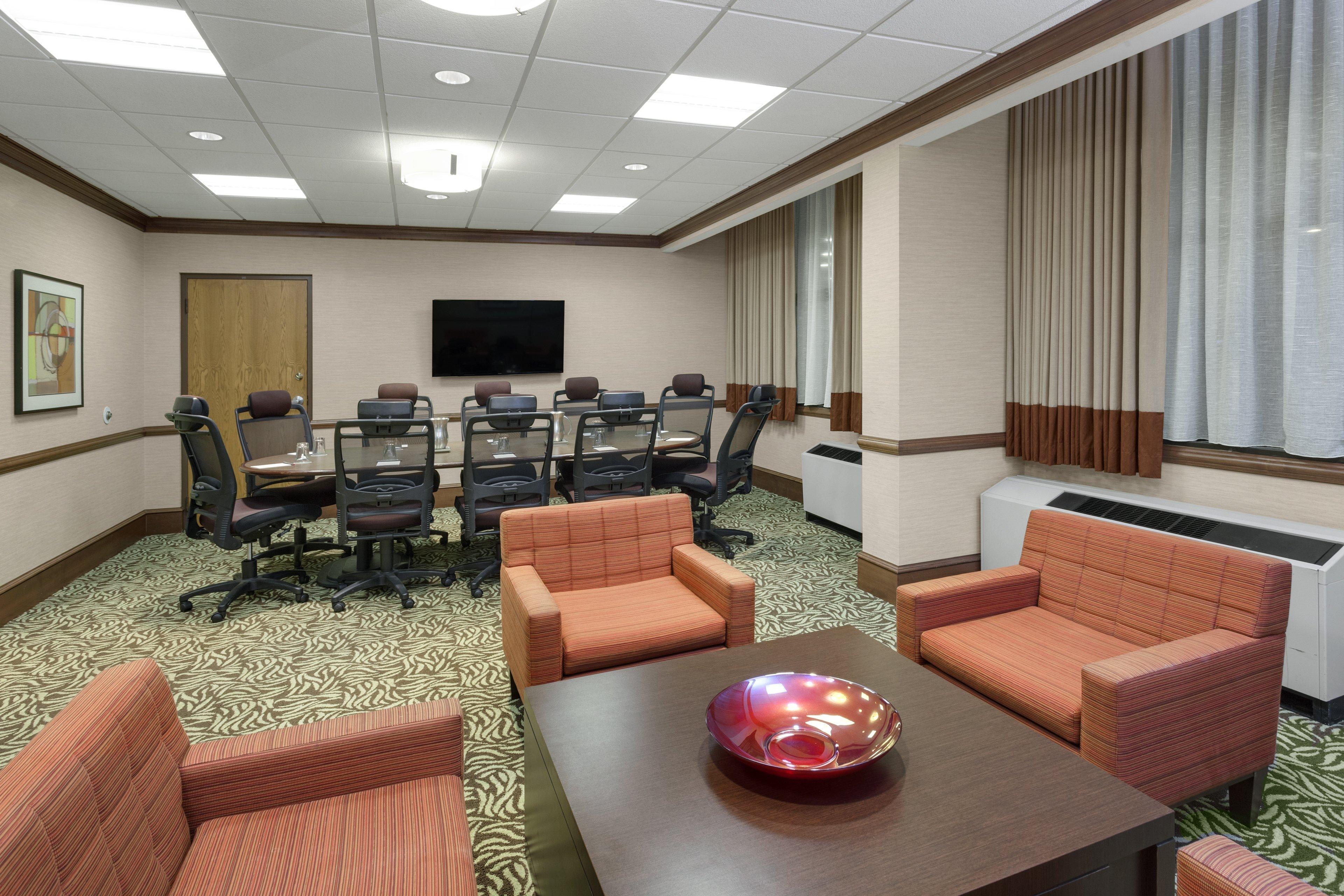 Crowne Plaza Lansing By Ihg Hotell Exteriör bild