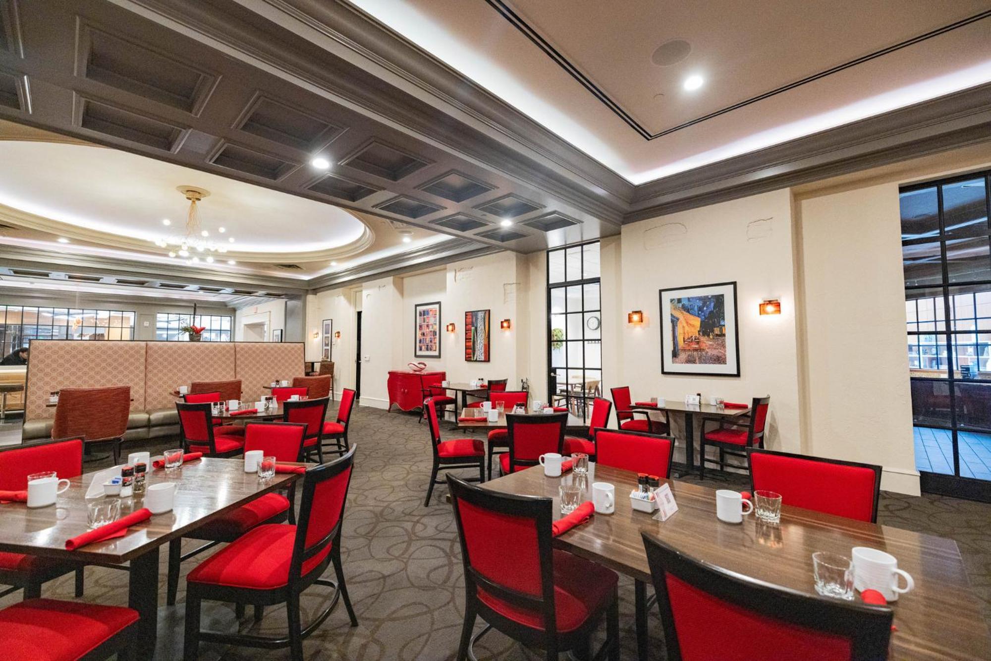 Crowne Plaza Lansing By Ihg Hotell Exteriör bild